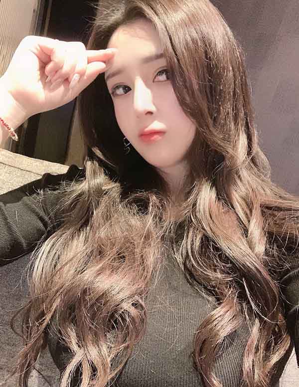 芝加哥外围女经纪人